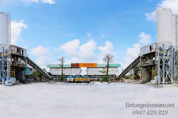 bao-gia-be-tong-the-gioi-nha-o-quan-9